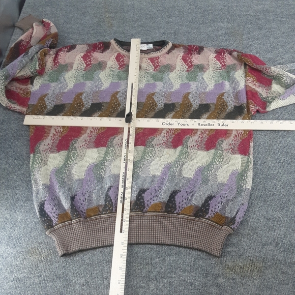 Coogi Style Sweater - Picture 5 of 12